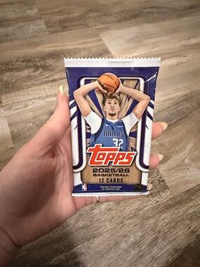 Topps Basketball Card Pack - Purple/White with Orange Logo